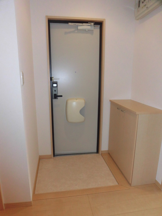 セジュール早水 Ⅰ号館の玄関|Ⅰ－102 玄関