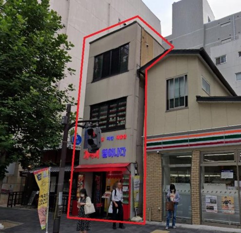 京都市下京区二帖半敷町　空ビルの外観