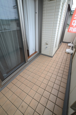 【バルコニー】 | 綾瀬市深谷中６丁目　中古戸建て【仲介手数料無料】