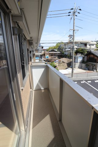 フローラのバルコニー