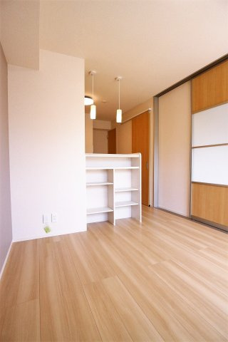 フローラの居間・リビング