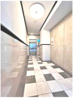 ヴェルレジデンス天満のロビー