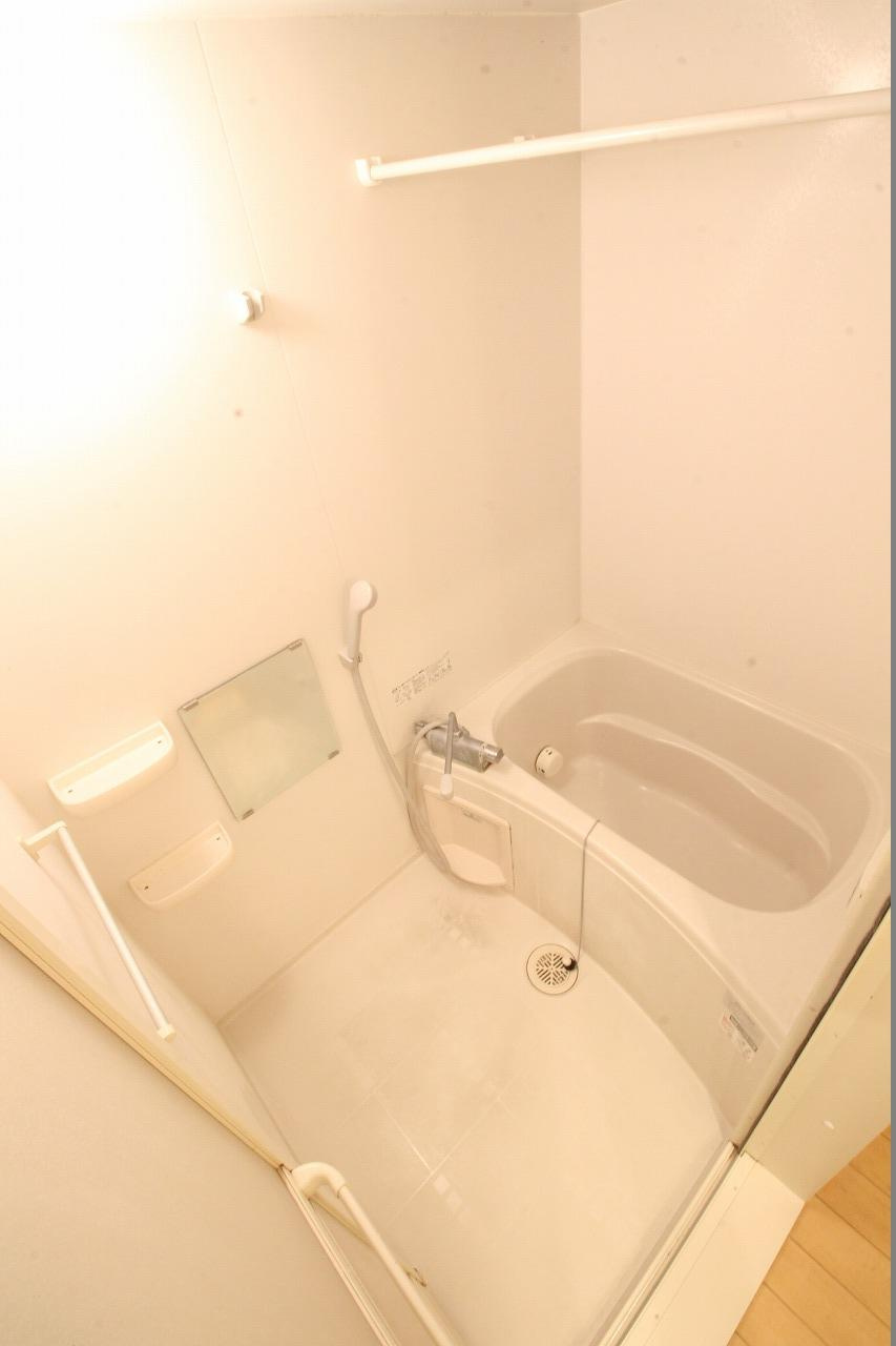 ユニベール神戸の浴室|※お部屋により仕様が異なる場合があります※