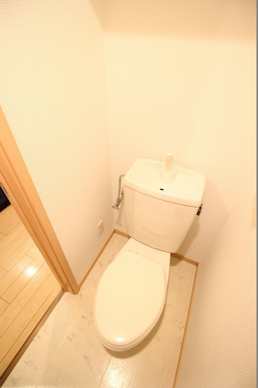 ユニベール神戸のトイレ|※お部屋により仕様が異なる場合があります※