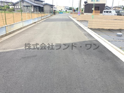 【前面道路含む現地写真】 | 所沢市上新井2丁目　全7区画　2区画