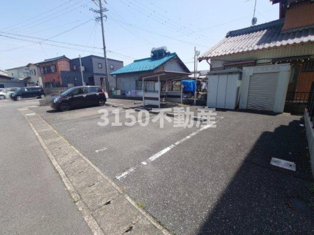 Ｅｎｇｌｉｓｈ　Ｒｏｓｅの駐車場