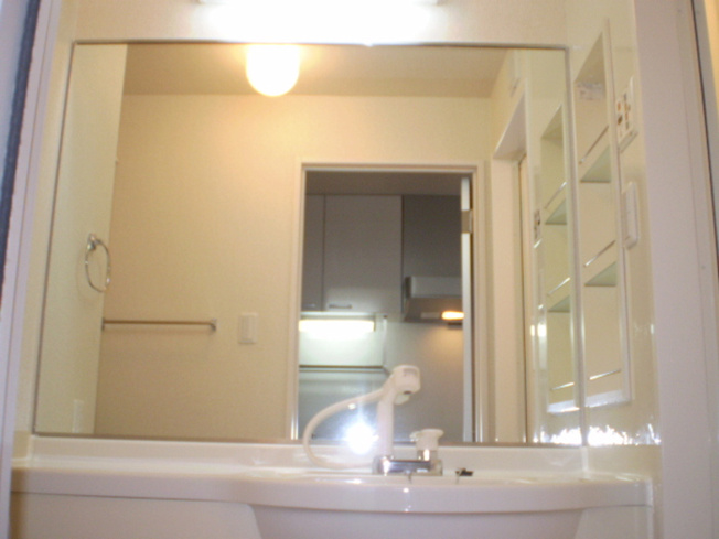 【洗面所】 | ラマージュ鎌倉 | 洗髪洗面化粧台