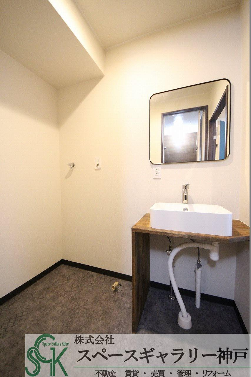 マルヨシハイツの洗面所|※お部屋により仕様が異なる場合があります※