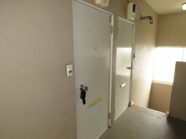 【玄関】 | ハイツヒロ