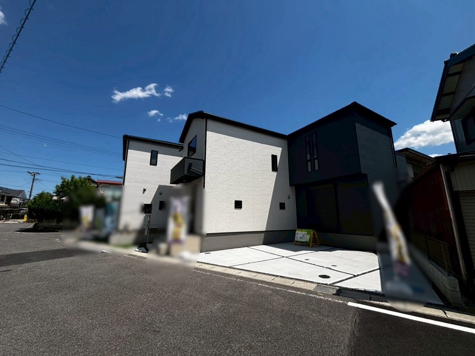 グラファーレみよし市三好町6期　全2棟　新築戸建の前面道路含む現地写真