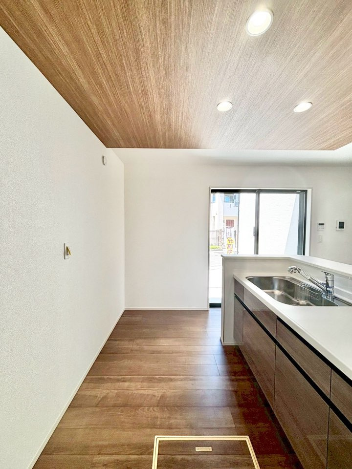 グラファーレみよし市三好町6期　全2棟　新築戸建のキッチン