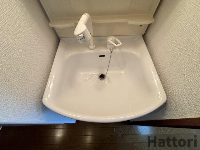 フローライト蛍池の洗面所