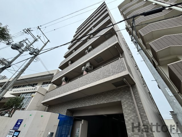 フローライト蛍池の外観