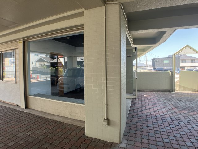 L19のエントランス