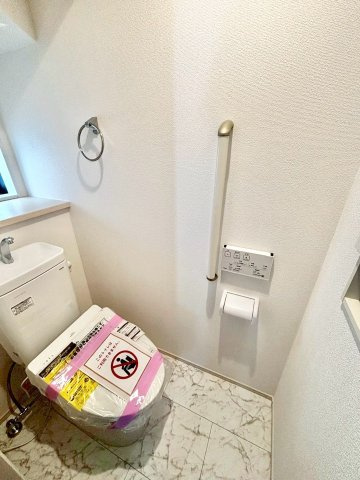 グラファーレみよし市三好町6期　全2棟　新築戸建のトイレ
