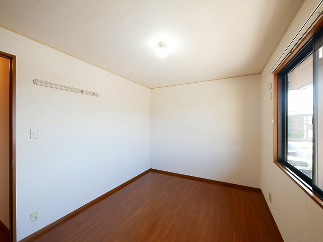 セジュールこもがわの洋室