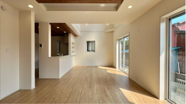 【居間・リビング】 | ◇◆寒川町小谷2丁目 新築戸建 全12棟【11号棟】◆◇