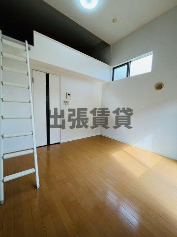 仲介手数料0円！寿キャッスル栄生の居間・リビング