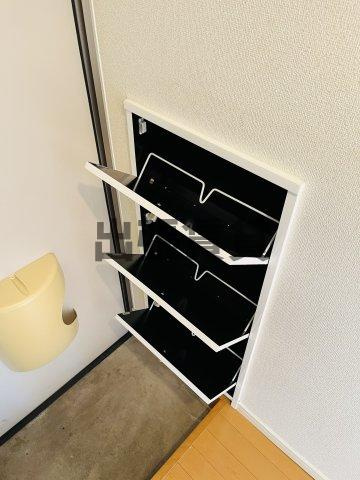 仲介手数料0円！寿キャッスル栄生の収納