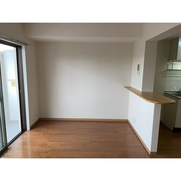 クリスタルスクエアの居間・リビング