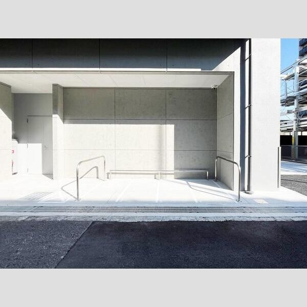 S-RESIDENCE高井田beletaの駐車場