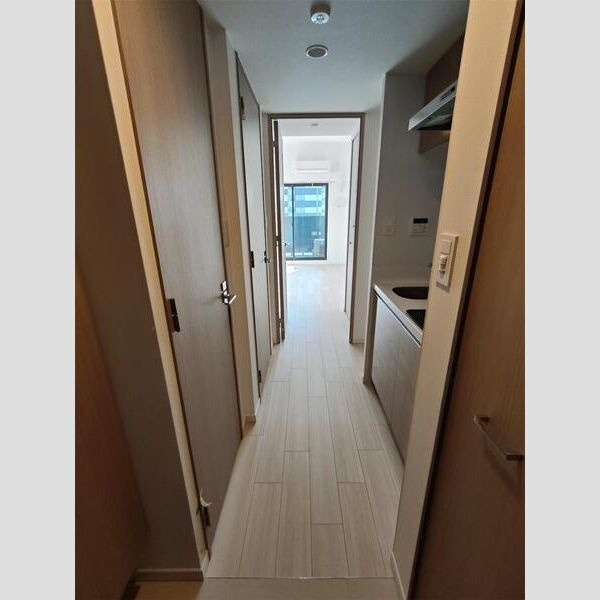 S-RESIDENCE高井田beletaの玄関