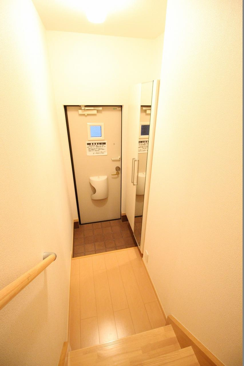 マーベラス・ガーデンAの玄関|※お部屋により仕様が異なる場合があります。