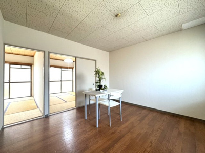 【居間・リビング】 | エスカローナ玉田