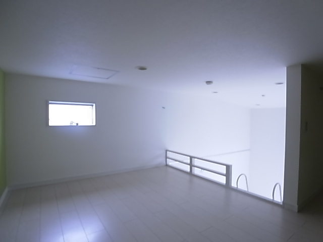 神戸市兵庫区西出町２丁目のアパート