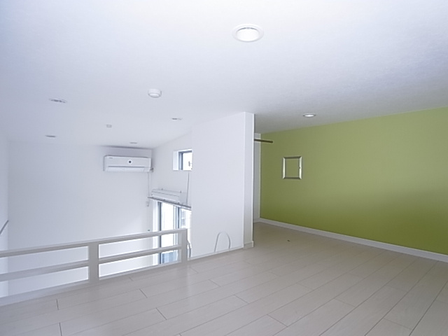 神戸市兵庫区西出町２丁目のアパート