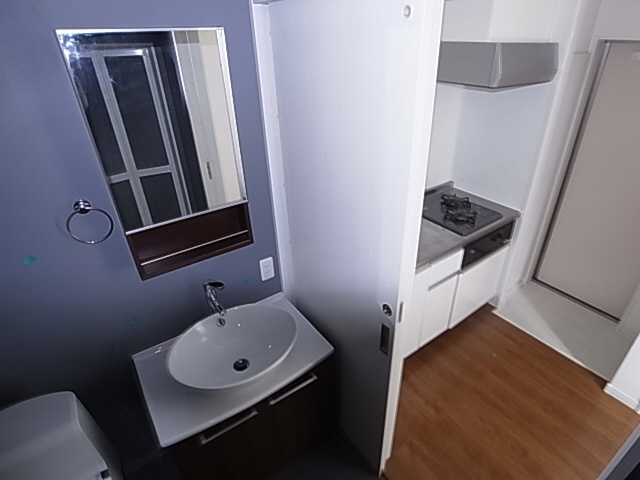 神戸市兵庫区西出町２丁目のアパートの洗面所|シャンプードレッサー