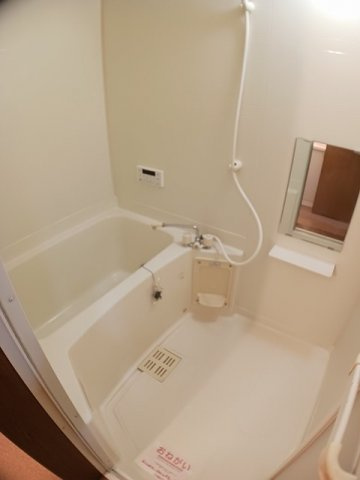 アンソレイエメゾン一号館の浴室