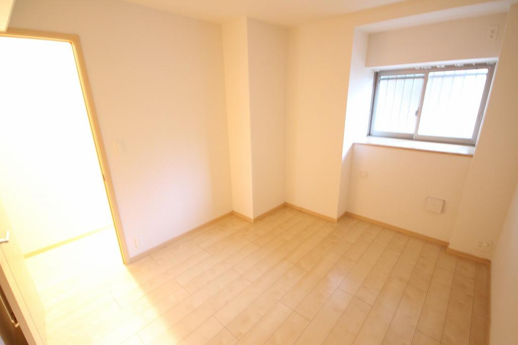 ヴァーンフリートの寝室|※お部屋により仕様が異なる可能性があります。