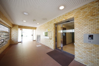 【エントランス】