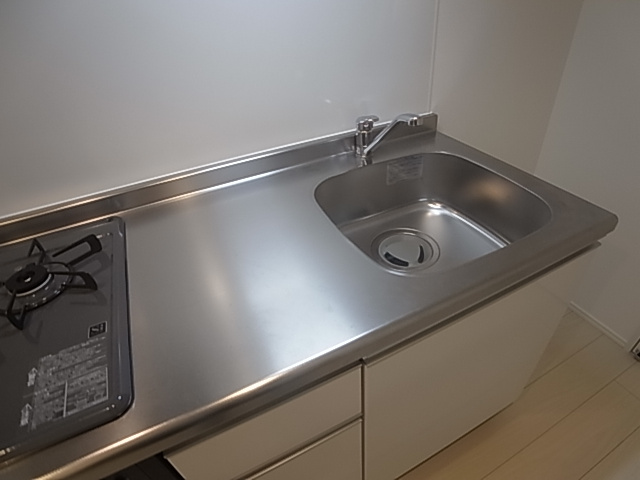 神戸市須磨区中島町３丁目のアパート