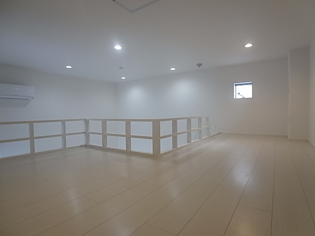 神戸市須磨区中島町３丁目のアパートの内装|ロフト