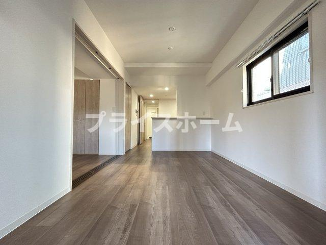 【居間・リビング】 | ドゥ バーグ渡辺通　プライスホームなら仲介手数料半額！