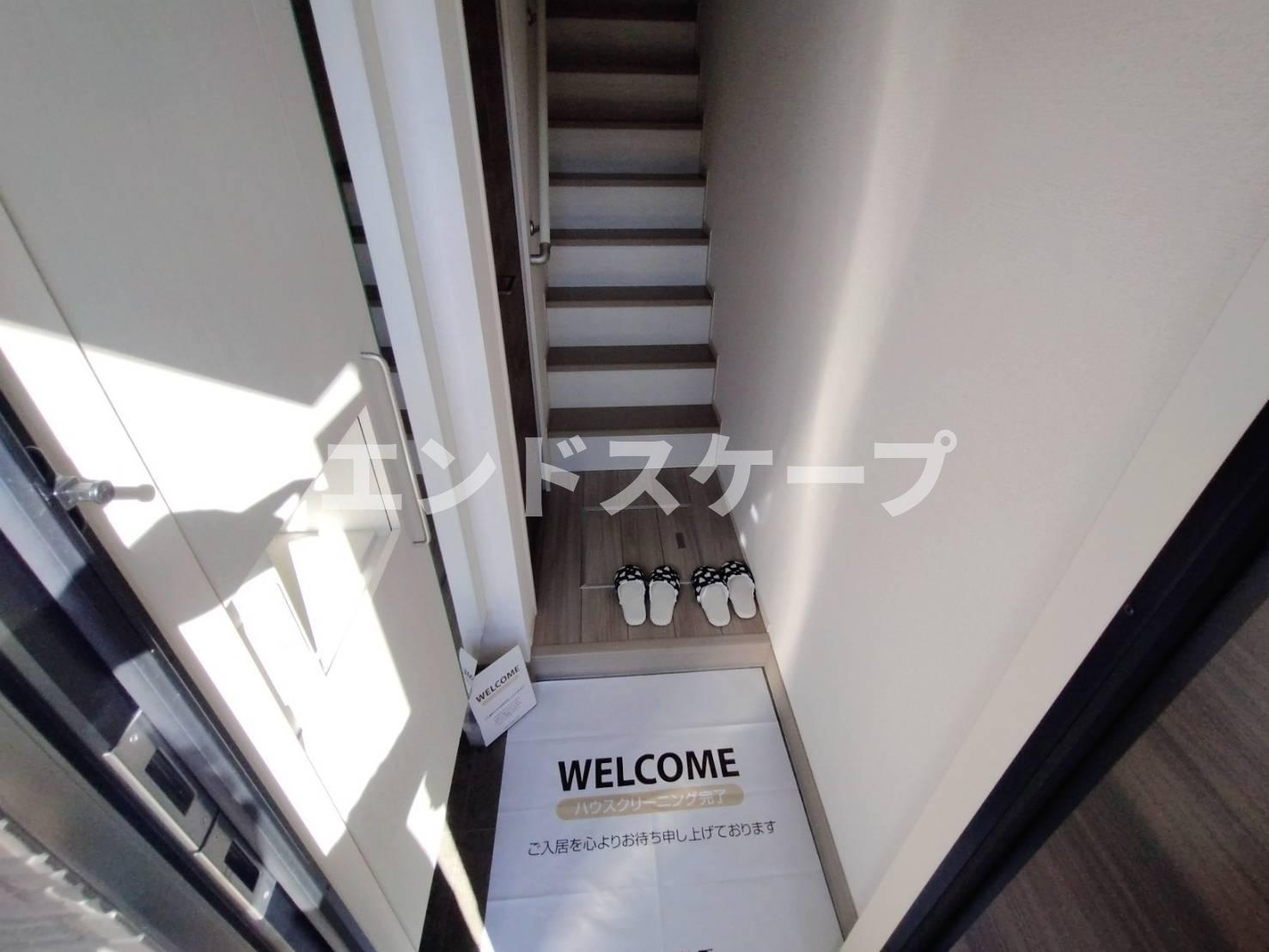 リコ・コリーナの玄関|高崎、前橋エリアのお部屋探しはエンドスケープまで！お客様の理想お聞かせ下さい♪