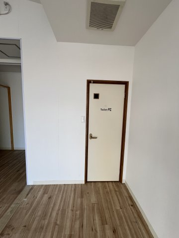 北園マンション　テナントの内装