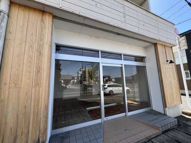 北園マンション　テナントの外観