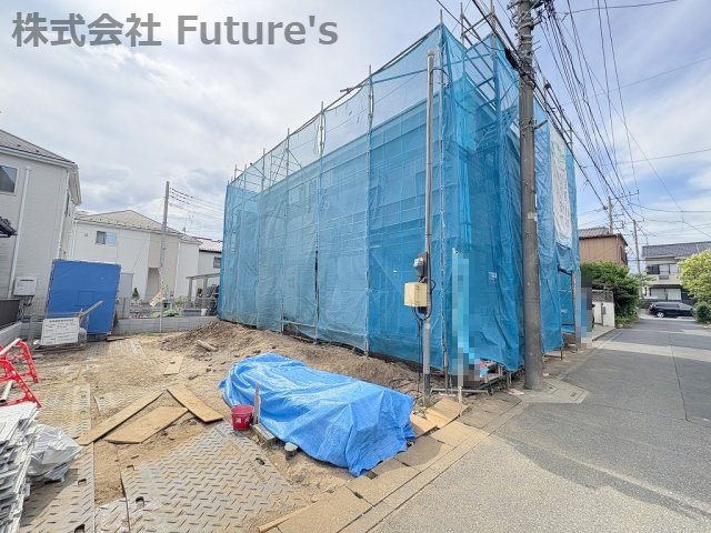 三郷市鷹野1丁目　新築戸建　全1棟の外観|現地の写真になります。