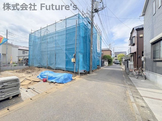 三郷市鷹野1丁目　新築戸建　全1棟の前面道路含む現地写真|前面道路含む現地写真です。