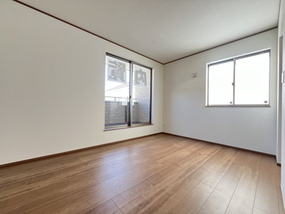 【洋室】 | 豊見城市豊見城Ⅱ（全5棟）ラストD号棟 | D号棟　洋室7.5帖＋WIC＋収納付き♪