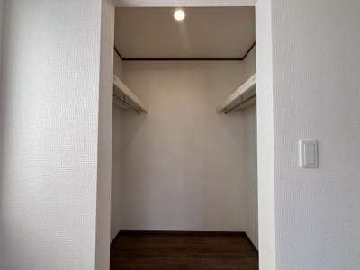 【収納】 | 豊見城市豊見城Ⅱ（全5棟）ラストD号棟 | D号棟　洋室7.5帖＋WIC＋収納付き♪