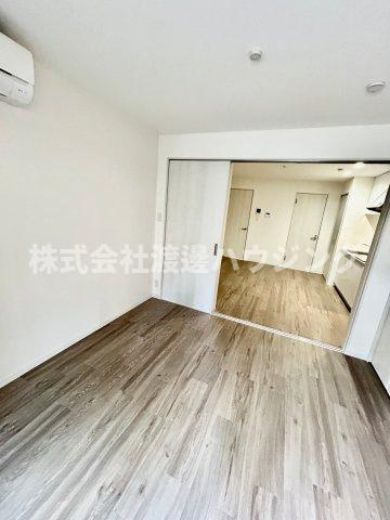 HARU江坂westの内装