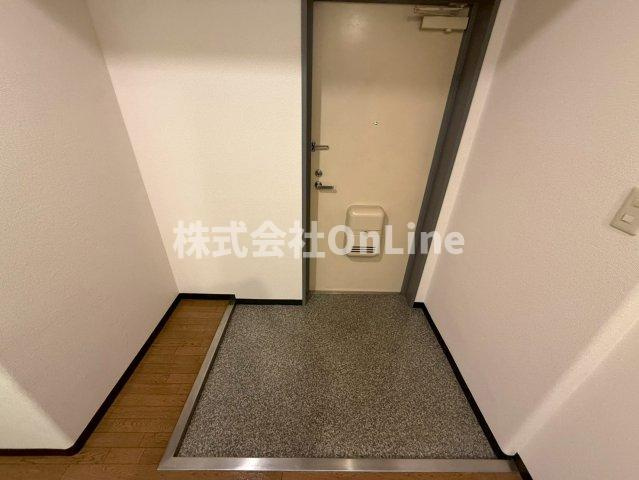 エスポワールシバタの玄関