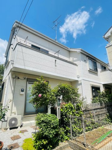 あきる野市草花　中古戸建の外観