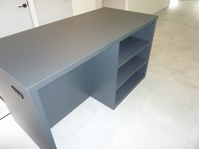 【その他】 | ローレルハイツ南福岡2号棟 | キッチン背面の収納です。