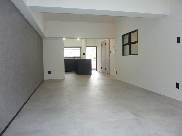 【居間・リビング】 | ローレルハイツ南福岡2号棟