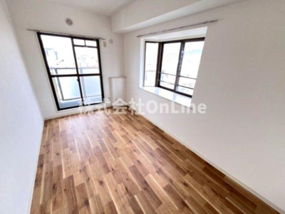 【洋室】 | ヴィラ赤とんぼ